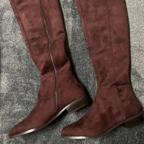 Michael Kors - Bromley Flat Boot - Picture 1 of 6
